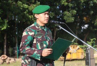 Dandim 0807/Tulungagung Letkol Czi Nooris Agus Rinanto S.I.P., saat bacakan amanat Pangdam V/Brawijaya