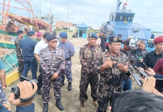 Danlanudal Tanjungpinang Hadiri Upacara Opsma Pengawasan dan Penindakan Penyelundupan BBL 2023