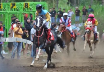 Lomba Pacuan Kuda Wali Kota Cup Kota Batu 2023