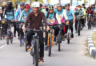 Ribuan Pesepeda Tanah Air dan Mancanegara Meriahkan Event Jamselinas XII Batam