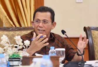 Gubernur Kepri Ansar Ahmad