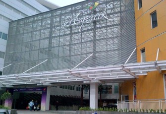 Arah depan Pasar Mayestik (Sumber: SINDOnews) 
