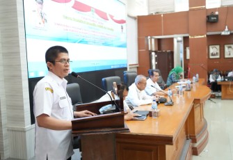 Asisten Administrasi Umum Andri Yulika membuka Forum OPD dengan Diskominfo se Sumbar di Hall Balai Kota Bukittinggi.