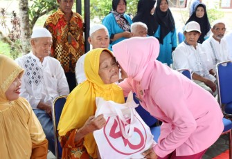 Ketua Bhayangkari Daerah Kepulauan Riau Kunjungi Rumah Bahagia Bintan dan Posyandu Kemala Bhayangkari Cabang Bintan