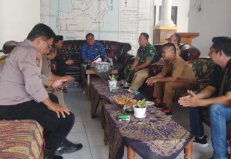 Danramil 0801/04 Tegalombo Ikuti Rakor Bersama Forkopimca