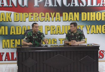 Dandim 1310/Bitung saat memberikan arahannya