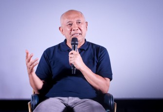 MenKopUKM Teten Masduki dalam acara pembukaan Revolusi Lokal yang mengusung tema Era Baru Pahlawan UMKM Lokal di Jakarta, Jumat (10/11/2023).  