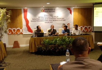 Dandim 1310/Bitung Letkol Arm Yoki Efriandi Gumay, M.Han bersama Kapolres Bitung AKBP Tommy Bambang Souissa, SIK dan Bawaslu Kota Bitung