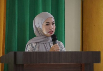 Hafizha saat kegiatan, Jum'at (25/08) di Masjid Baitus Syakur Tembeling Tanjung.