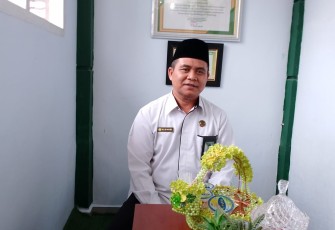 Kepala Kemenag Kepahiang Drs. Albahri, M.Si