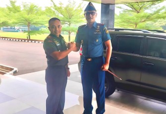 Komandan Lanudal Jakarta Cortesy Call Komandan Puspenerbad