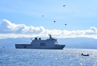 Jajaran Kapal Perang TNI AL Dikerahkan ke Tidore