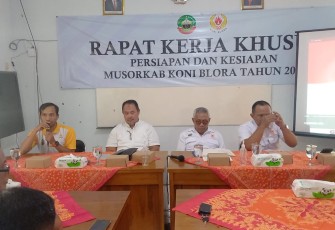 Pengurus KONI Blora saat Rakersus persiapan dan kesiapan Musorkab Blora yang tidak dihadiri 2 cabang olahraga.