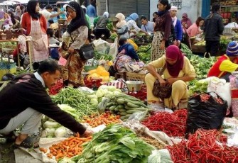 Ilustrasi Pasar Tradisional yang Ramai Pengunjung. (Sumber: Ilmu Komunikasi) 