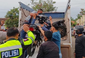 77 Motor Berknalpot Brong Terjaring Razia Satlantas Polres Karanganyar 