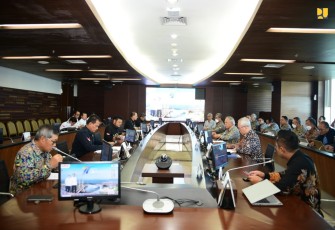 Menteri Basuki saat Rakor bersama Menteri Pertanian di Jakarta, Rabu (5/4/2023). 