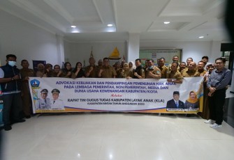Pemerintah Kabupaten Bintan melalui Dinas Pemberdayaan Perempuan, Perlindungan Anak dan Keluarga Berencana (DP3KB) Kabupaten Bintan menggelar Rapat Tim Gugus Tugas Layak Anak dan persiapan penilaian KLA (Kabupaten Layak Anak) tahun 2024. Dalam laporannya, Ketua Gugus Tugas Kabupaten Bintan Supriyono menyampaikan bahwa Rapat yang di gelar adalah evaluasi KLA Kabupaten Bintan tahun 2023, Selasa (19/12) di Ruang Rapat II Bandar Seri Bentan