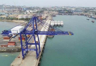 Container Handling Charge (CHC) peti kemas FCL (Full Container Load)