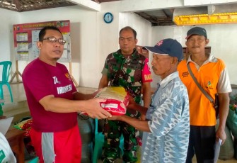 Pendistribusian benih padi petani wilayah desa binaan 