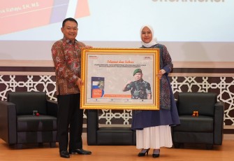 Kasad Jenderal TNI Dudung Abdurachman saat launching dan bedah buku di Yogyakarta 
