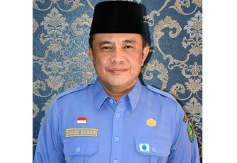 Direktur Perumda Tirta Hidayah Samsu Bahari 
