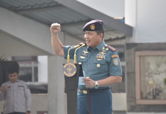Pangkolinlamil Laksda TNI Edwin