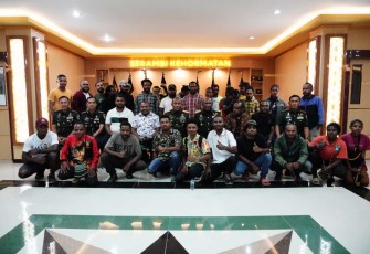 Demo Konstruktif Perwakilan Mahasiswa dan Alumni Unipa 