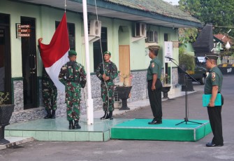 Upacara bendera prajurit Kodim 0803/Madiun