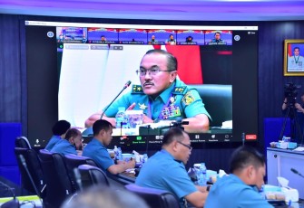 Aslog Kasal Laksamana Muda TNI Agus Santoso saat membuka rakernis Faslan