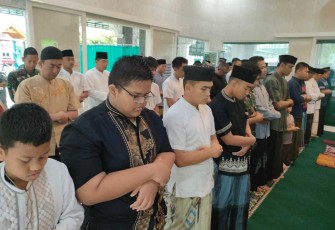 Shalat Idul Adha di Menarmed 2 Kostrad 