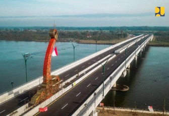Ilustrasi pembangunan jembatan penghubung antar pulau