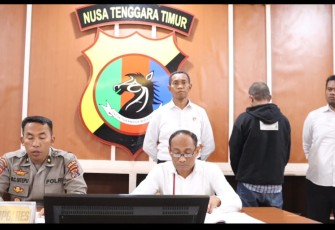 Press Release Polres Ngada Terkait Pelimpahan Tersangka dan Barang Bukti Kasus Dynamite Fishing ke Kejaksaan Negeri Ngada, Bertempat diruang Vicon Wicaksana Laghawa Polres Ngada, Senin 24 Juli 2023