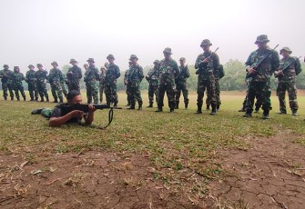 Latihan tembak prajurit Lanudal Jakarta, Jum'at (28/7)