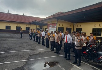 Apel Anev Mingguan Personel Polres Ngada, Senin (4/12)