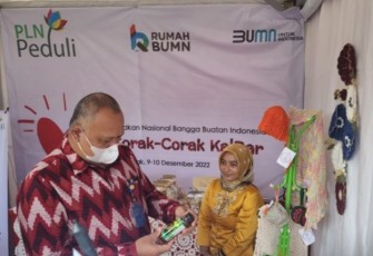 Stand UMKM Binaan PLN IUD Kalbar