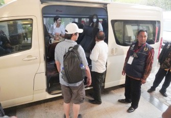 Mini bus Ditjen Hubdat saat melayani delegasi KTT Asean ke-42 di Labuan Bajo 