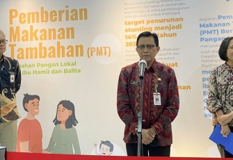 Dirjen Bangda Kemendagri Restuardy Daud 