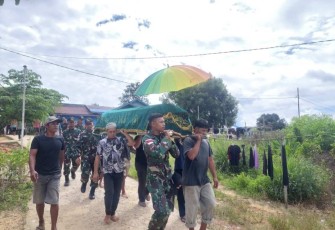 Prosesi pemakaman warga perbatasan 
