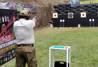 Kasdivif 2 Kostrad Brigjen TNI Primadi Saiful Sulun dalam turnamen menembak Alap Alap Precision Shooting Championship 2023, Sabtu (16/9)