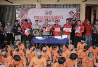 Kapolres Jember AKBP Moh Nurhidayat saat konferensi pers kasus narkoba, Rabu (27/12)