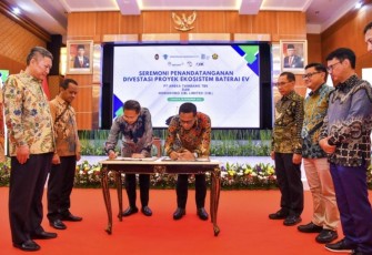 Penandatanganan kerja sama PT Aneka Tambang Tbk dengan Hongkong CBL Limited 