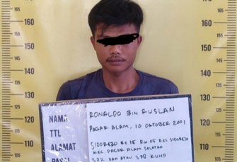 Tersangka saat diamankan