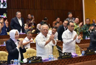 Menteri PUPR Basuki Hadimuljono pada Rapat Kerja antara Komisi V DPR RI bersama Kementerian PUPR dan Kementerian/Lembaga mitra kerja Komisi V DPR di Gedung DPR, Kamis (7/9/2022). 
