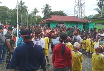 Babinsa Koramil 1710-07/Mapurujaya Bersama Brigif-20/IJK Gelar Lomba Rakyat