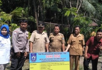 Bhabinkamtibmas Polsek Lais Hadiri Penetapan Titik Nol Pembangunan Desa