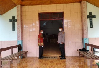 Polsek Giri Mulya Lakukan Pengamanan Ibadah Minggu di Gereja Antisipasi Gangguan Kamtibmas