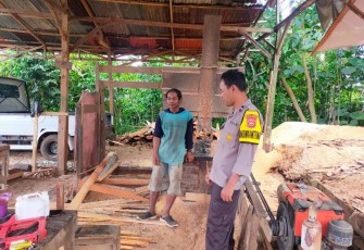 Sambang Warga, Polsek Bermani Ulu Dengarkan Aspirasi Masyarakat