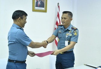 Taklimat Akhir di Ruang Rapat Lanudal Jakarta Pondok Cabe, Jakarta, Jumat (21/7/2023).