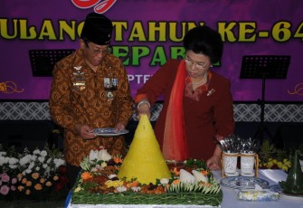 Potong Tumpeng Peringatan HUT Ke-64 Pepabri Tahun 2023 