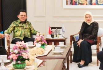 Gubernur Ansar Bahas Alat Workshop BLK Karimun dengan Menteri Tenaga Kerja RI Ida Fauziyah 